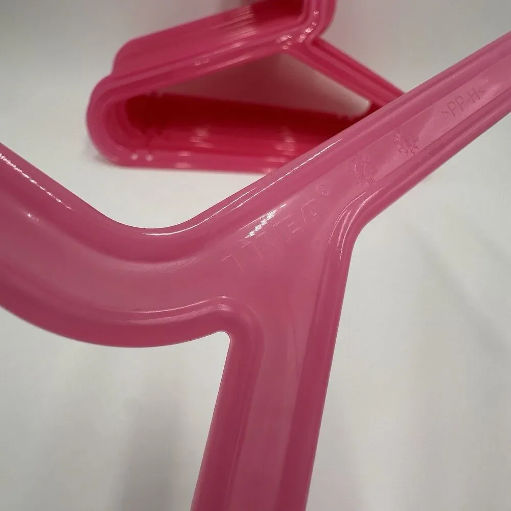 IKEA BAGIS Childrens Clothes Hangers Anna Efverlund Neon Pink Lot of 21 Vintage